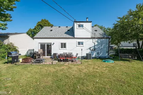 Exterior - 17542 Arlene, Fraser, MI 48026 photo 4 of 4