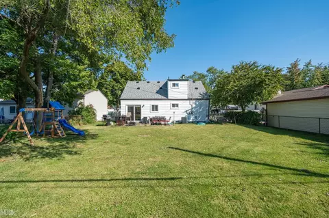 Exterior - 17542 Arlene, Fraser, MI 48026 photo 3 of 4