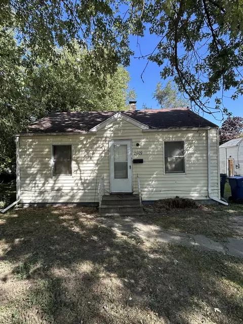 2609 Pennsylvania, Flint, MI 48506