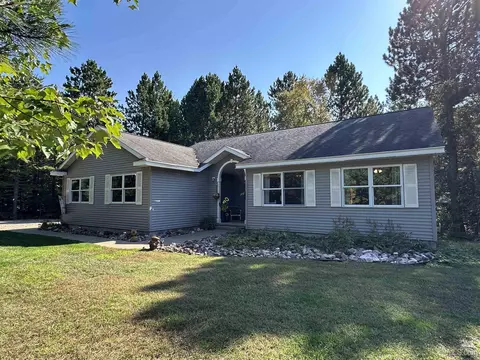 132 Wintergreen, Marquette, MI 49855