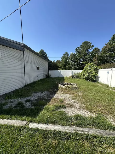 6652 P, Gladstone, MI 49837 photo 14