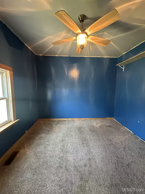 6652 P, Gladstone, MI 49837 photo 10