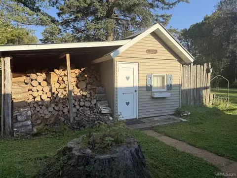 Exterior - 2285 Rm, Rock, MI 49880 photo 2 of 7