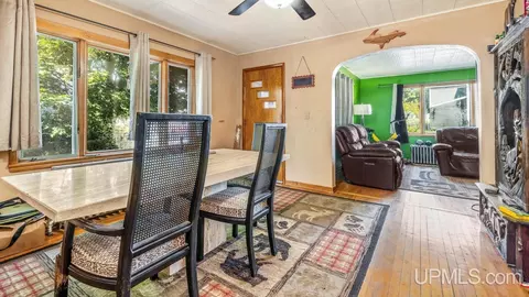 Dining - 612 Maurice, Ishpeming, MI 49849 photo 2 of 2