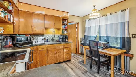 Kitchen - 612 Maurice, Ishpeming, MI 49849 photo 2 of 4