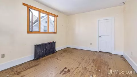 Bedroom - 612 Maurice, Ishpeming, MI 49849 photo 2 of 4