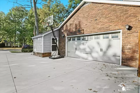 15024 Shadowood, Monroe, MI 48161 photo 32