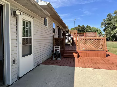 Exterior - 2071 Mackinaw, Davison, MI 48423 photo 6 of 7
