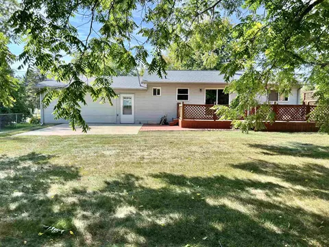 Exterior - 2071 Mackinaw, Davison, MI 48423 photo 3 of 7