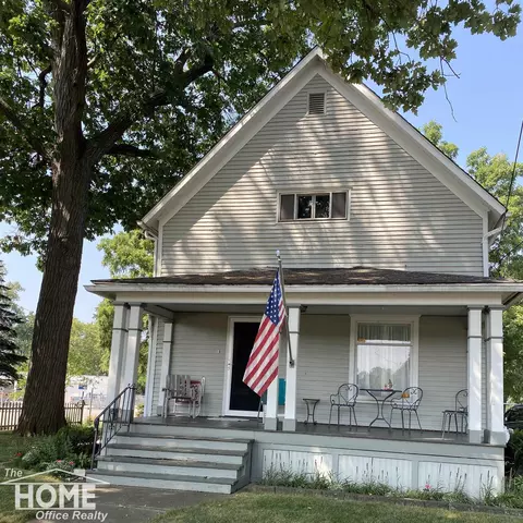 432 Oakwood, Owosso, MI 48867