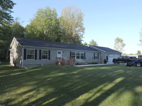 8097 Adair, Casco, MI 48064