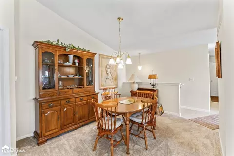 Dining - 1019 Bluebell, Davison, MI 48423 photo 2 of 2