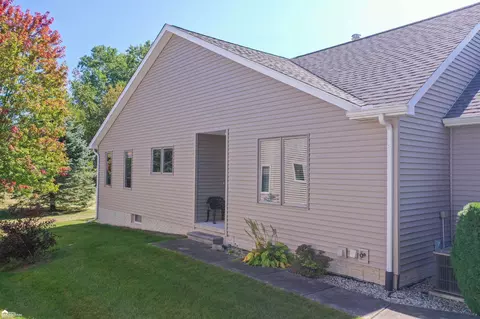 Other - 1019 Bluebell, Davison, MI 48423 photo 1 of 8