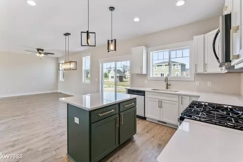 11119 Handel, Davison, MI 48423 photo 2