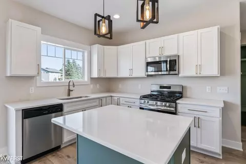 11119 Handel, Davison, MI 48423 photo 6