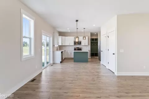11119 Handel, Davison, MI 48423 photo 4