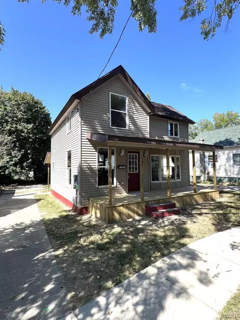 536 Tabor, Adrian, MI 49221