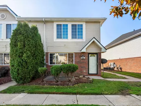 29841 Cathy, New Baltimore, MI 48047