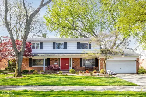 771 Blairmoor, Grosse Pointe, MI 48236