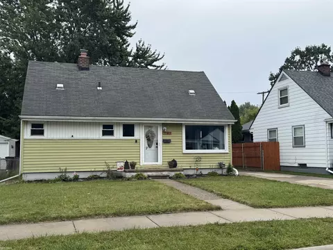 25764 Mackinac, Roseville, MI 48066