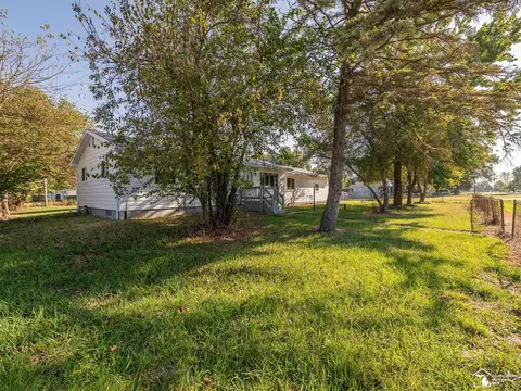 8850 Day, Monroe, MI 48162 photo 24