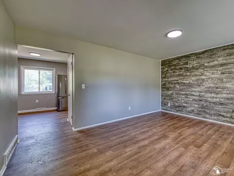 8850 Day, Monroe, MI 48162 photo 4