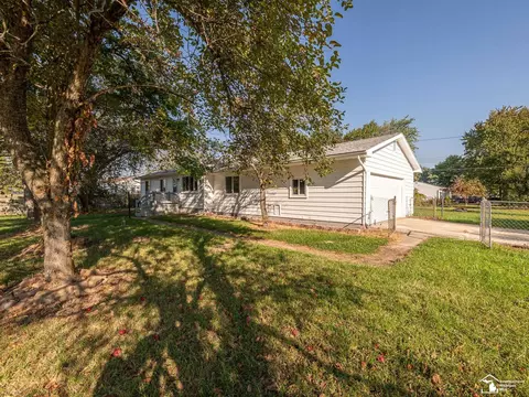 8850 Day, Monroe, MI 48162 photo 25