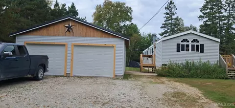 16697 16th, Garden, MI 49835