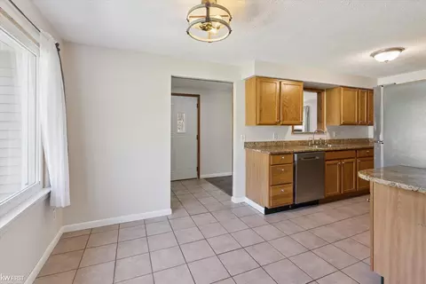 6374 Webb, Flint, MI 48506 photo 13