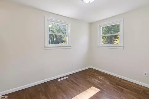 6374 Webb, Flint, MI 48506 photo 21
