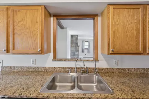6374 Webb, Flint, MI 48506 photo 11