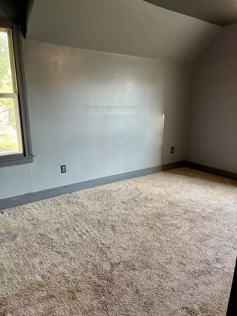 Bedroom - 415 Dimmick, Owosso, MI 48867 photo 4 of 4