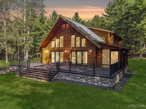 N5491 Foster City, Vulcan, MI 49892