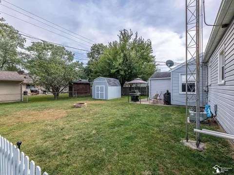 Exterior - 1664 Sunset, Monroe, MI 48162 photo 5 of 10