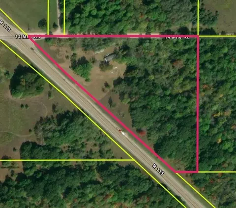 1711 14 Mile, Marion, MI 49665