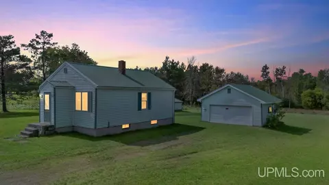 4047 D, Bark River, MI 49807 photo 3