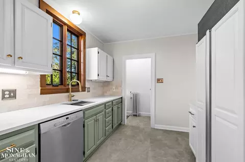 Kitchen - 502 Pemberton, Grosse Pointe, MI 48230 photo 3 of 7