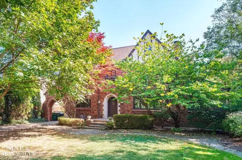 Exterior - 502 Pemberton, Grosse Pointe, MI 48230 photo 4 of 12