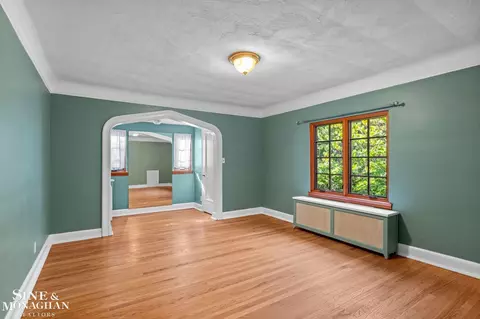 Living - 502 Pemberton, Grosse Pointe, MI 48230 photo 5 of 7