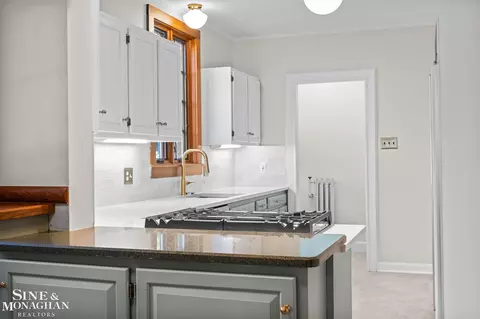 Kitchen - 502 Pemberton, Grosse Pointe, MI 48230 photo 7 of 7