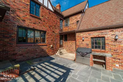 Exterior - 502 Pemberton, Grosse Pointe, MI 48230 photo 11 of 12