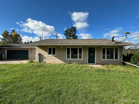 6889 M95, Republic, MI 49879