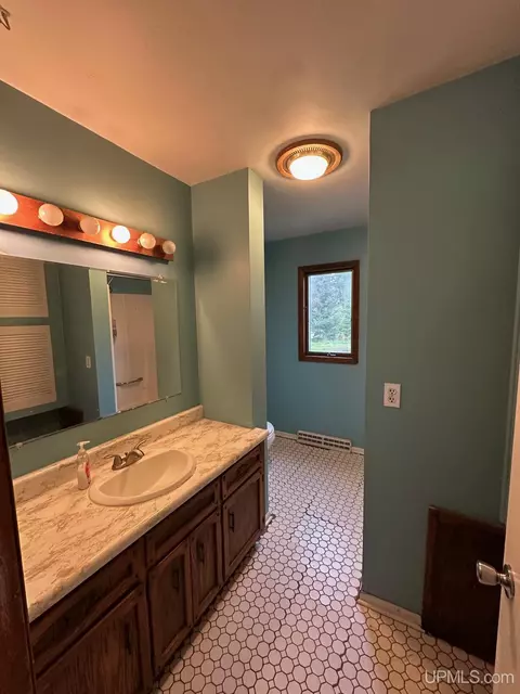 Bath - 6889 M95, Republic, MI 49879 photo 1 of 1