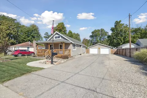 810 Grace, Owosso, MI 48867 photo 32