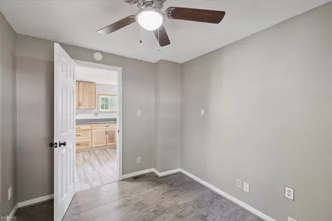 810 Grace, Owosso, MI 48867 photo 13
