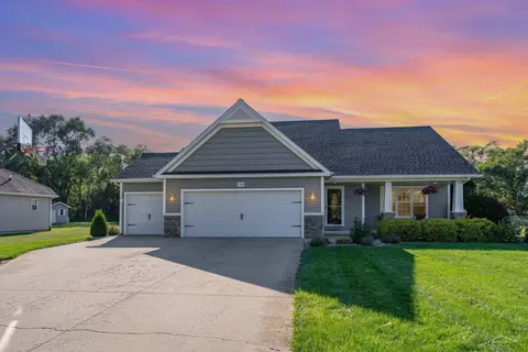 1198 Woodfield, Hemlock, MI 48626