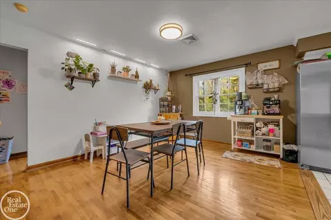 Dining - 10175 Spring Arbor, Spring Arbor, MI 49283 photo 3 of 3