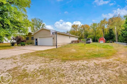 Exterior - 10175 Spring Arbor, Spring Arbor, MI 49283 photo 2 of 14