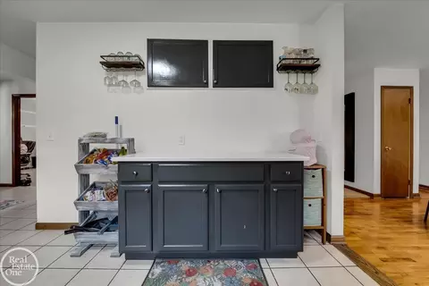 Kitchen - 10175 Spring Arbor, Spring Arbor, MI 49283 photo 5 of 5