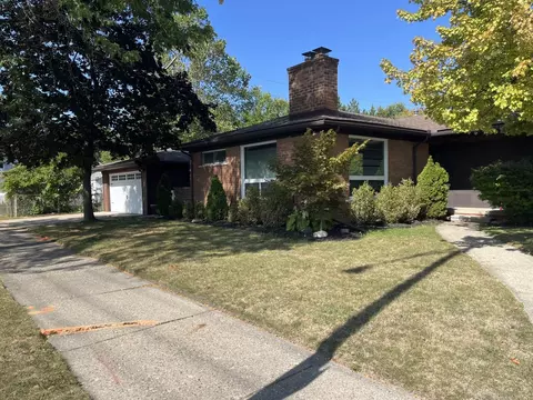 Exterior - 795 Grosse Pointe, Grosse Pointe, MI 48230 photo 2 of 12